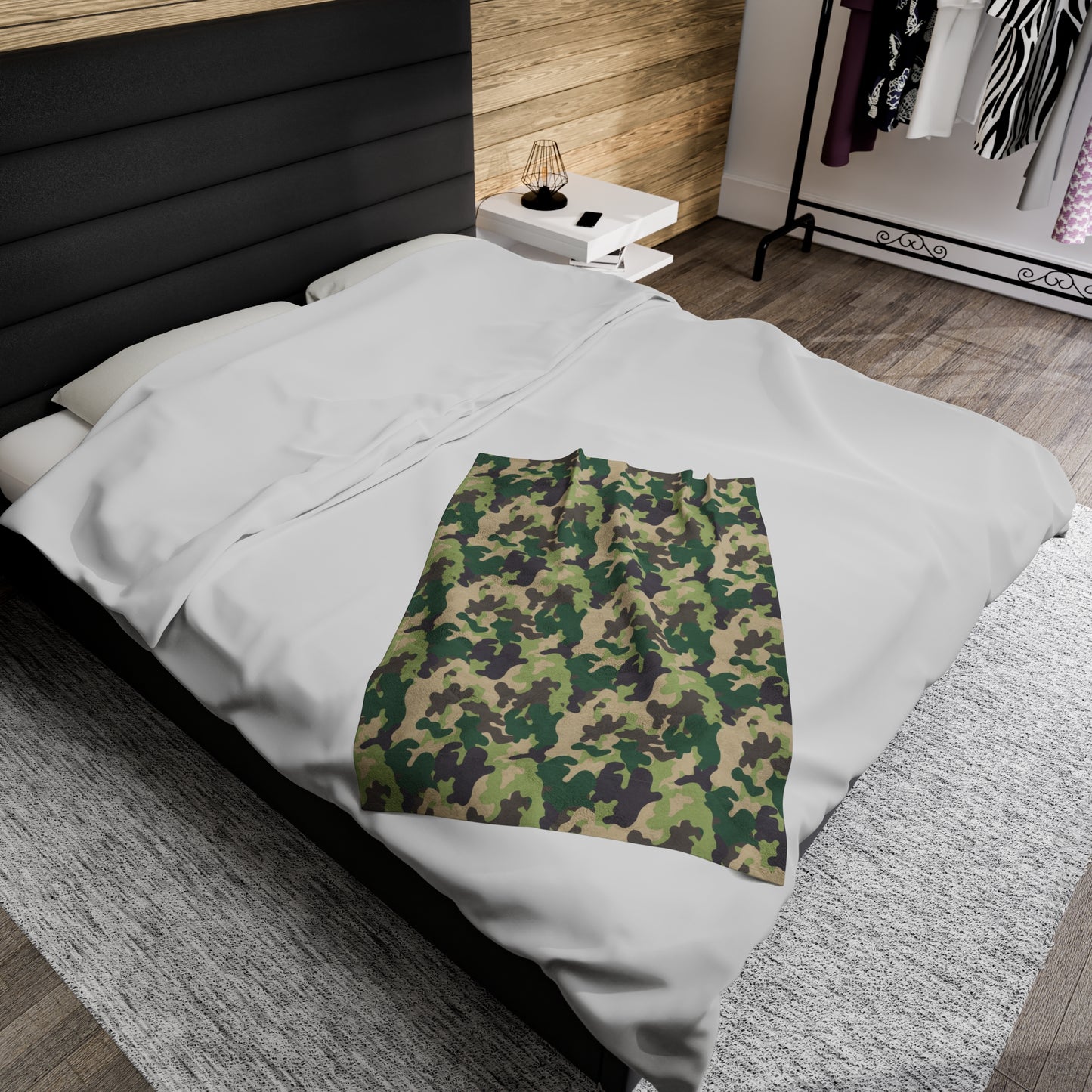 Camouflage Velveteen Plush Blanket | Soft, Rugged, Luxurious and Comforting | Available in Multiple Sizes
