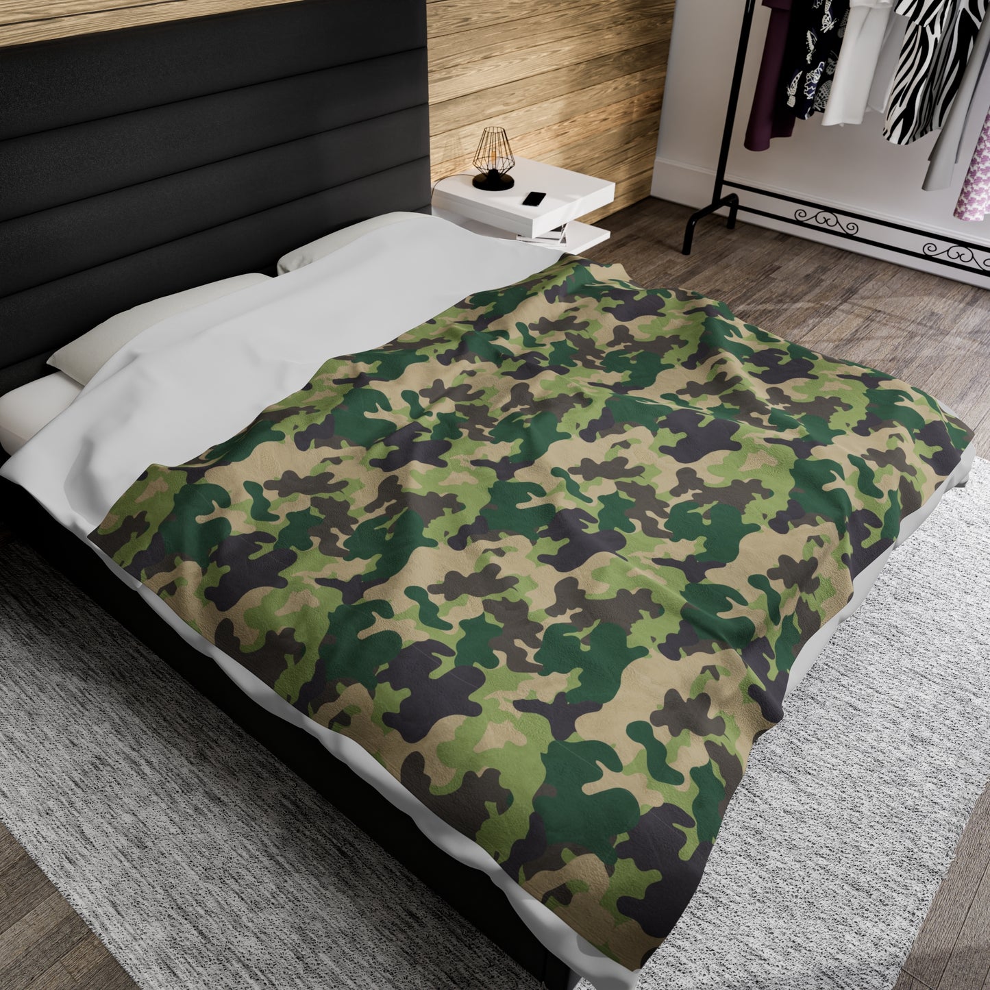 Camouflage Velveteen Plush Blanket | Soft, Rugged, Luxurious and Comforting | Available in Multiple Sizes