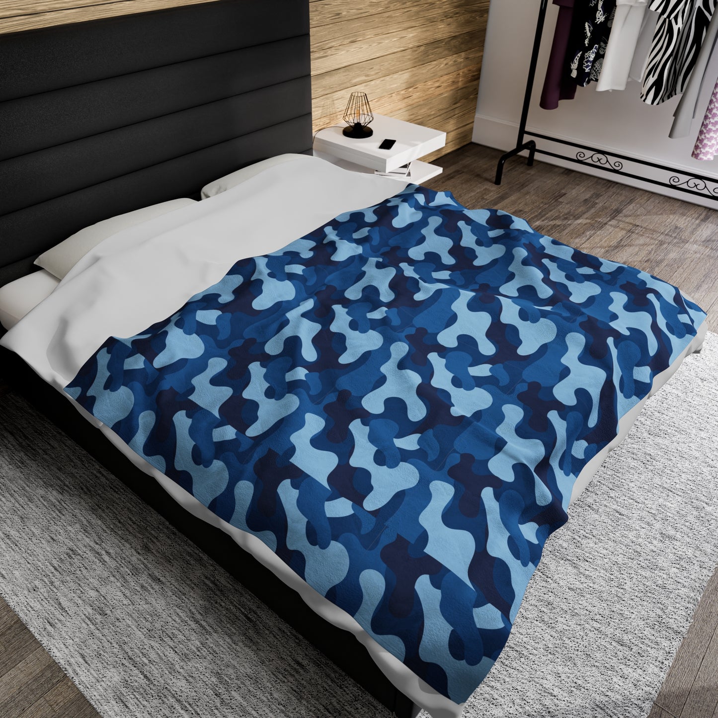 Camouflage Velveteen Plush Blanket | Soft, Rugged, Luxurious and Comforting | Available in Multiple Sizes