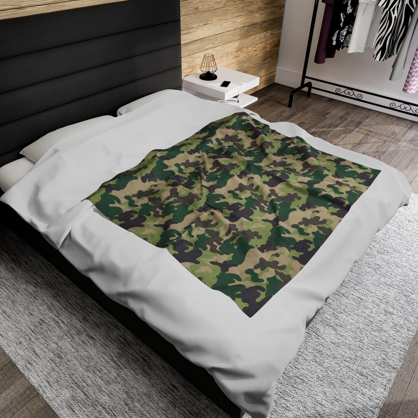 Camouflage Velveteen Plush Blanket | Soft, Rugged, Luxurious and Comforting | Available in Multiple Sizes