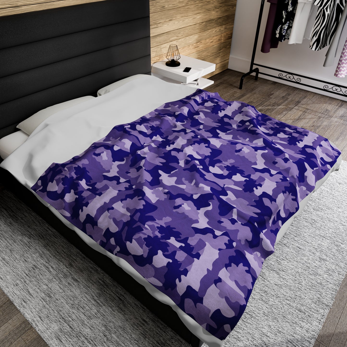 Camouflage Velveteen Plush Blanket | Soft, Rugged, Luxurious and Comforting | Available in Multiple Sizes