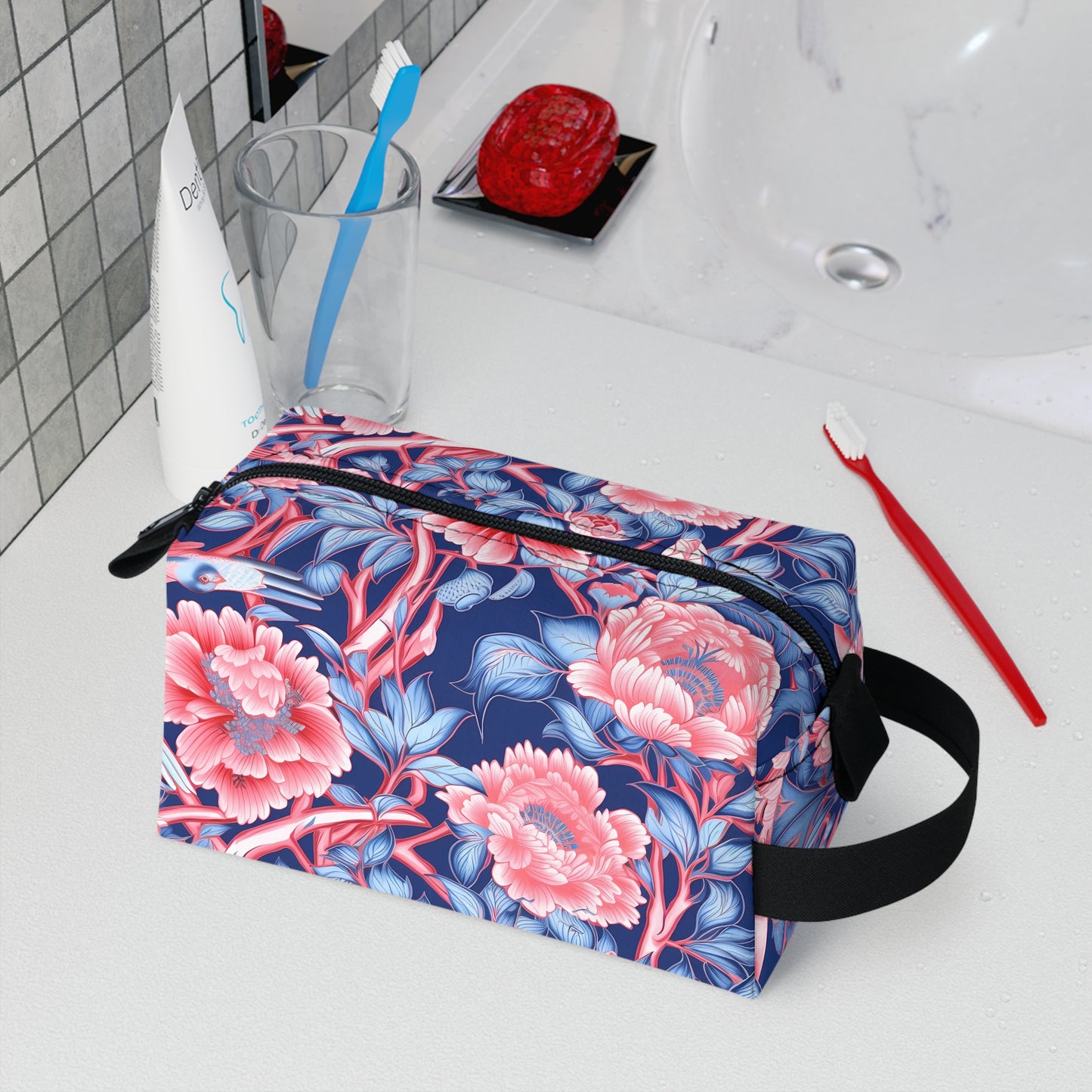 Elegant Chinoiserie Toiletry Bag | Luxurious Travel Organizer | Water-Resistant Cosmetic Bag | Exquisite Bathroom Decor Accessory