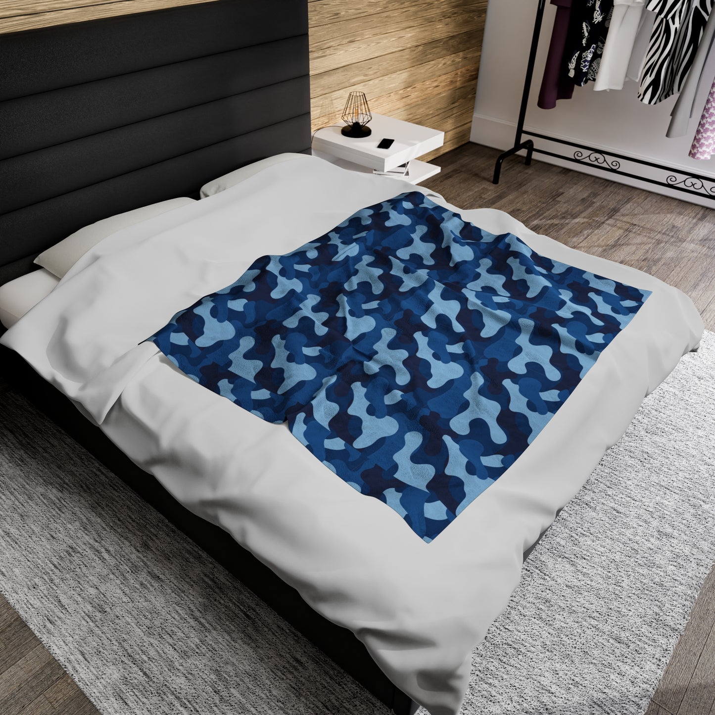 Camouflage Velveteen Plush Blanket | Soft, Rugged, Luxurious and Comforting | Available in Multiple Sizes