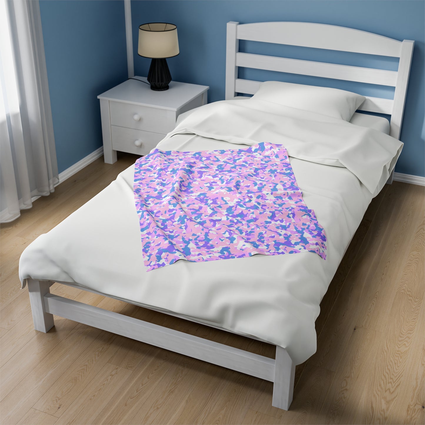 Camouflage Velveteen Plush Blanket | Soft, Rugged, Luxurious and Comforting | Available in Multiple Sizes