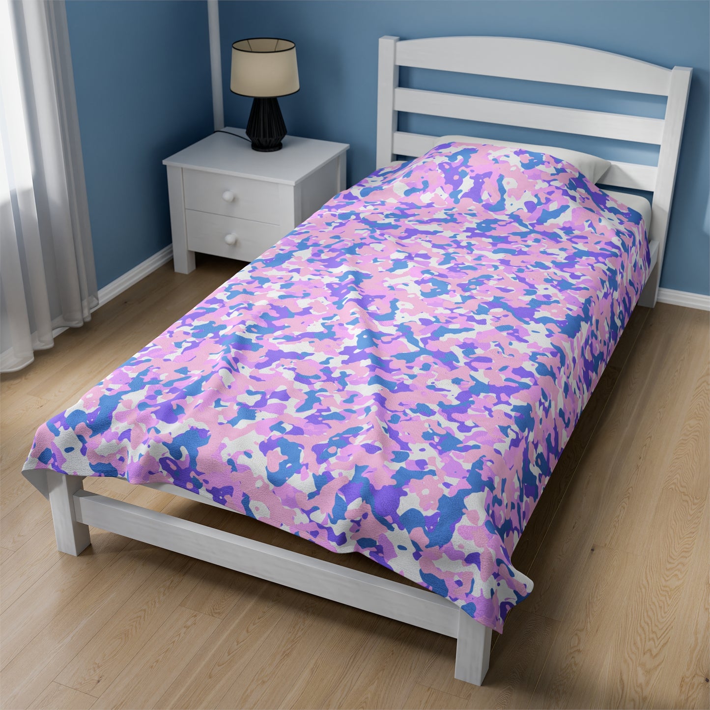 Camouflage Velveteen Plush Blanket | Soft, Rugged, Luxurious and Comforting | Available in Multiple Sizes