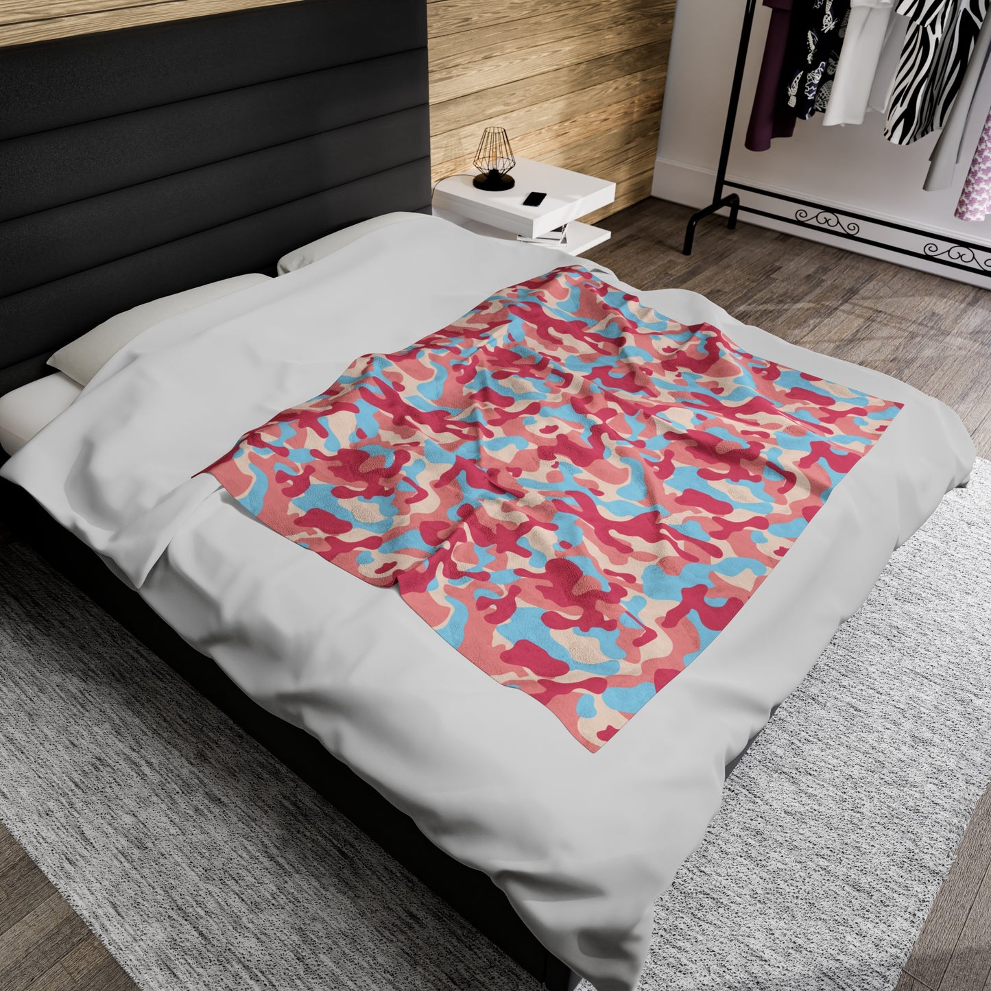 Camouflage Velveteen Plush Blanket | Soft, Rugged, Luxurious and Comforting | Available in Multiple Sizes