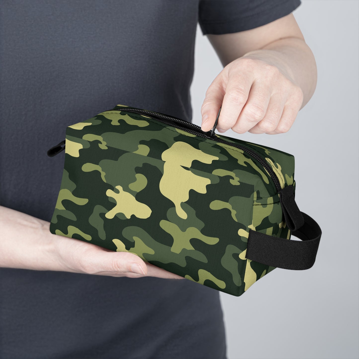 Camouflage Toiletry Bag | Durable & Water-Resistant Organizer | Ideal for Camping, Travel, College Dorms