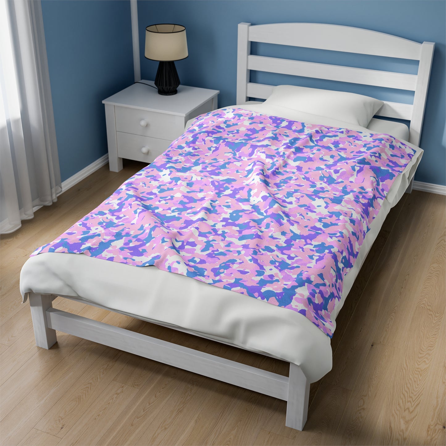 Camouflage Velveteen Plush Blanket | Soft, Rugged, Luxurious and Comforting | Available in Multiple Sizes