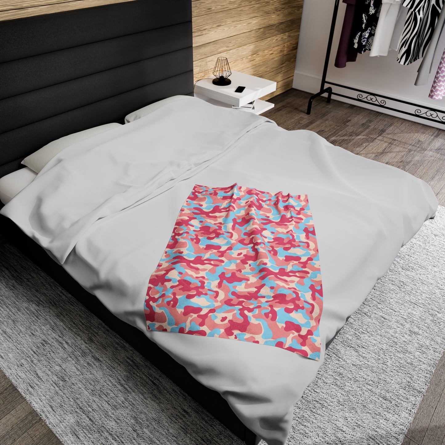 Camouflage Velveteen Plush Blanket | Soft, Rugged, Luxurious and Comforting | Available in Multiple Sizes