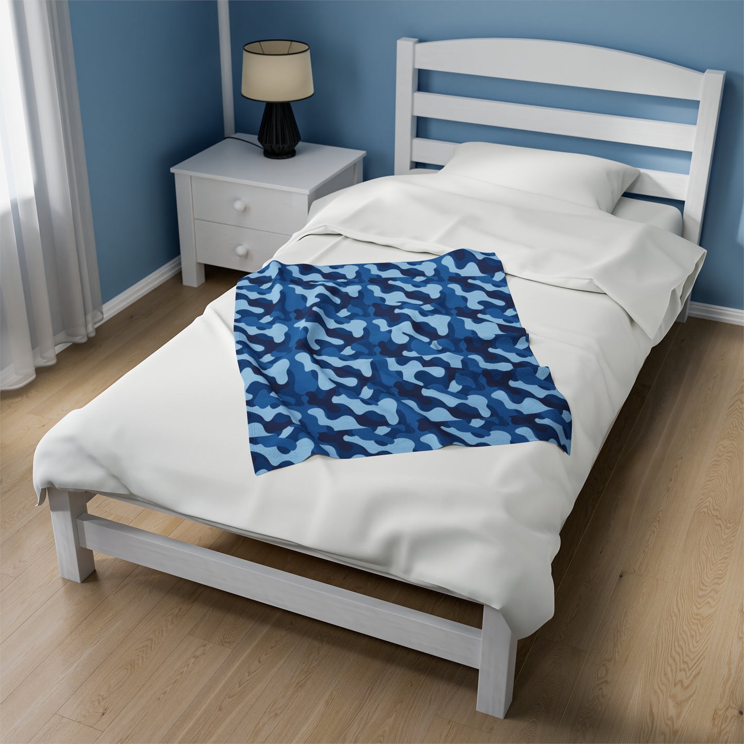 Camouflage Velveteen Plush Blanket | Soft, Rugged, Luxurious and Comforting | Available in Multiple Sizes