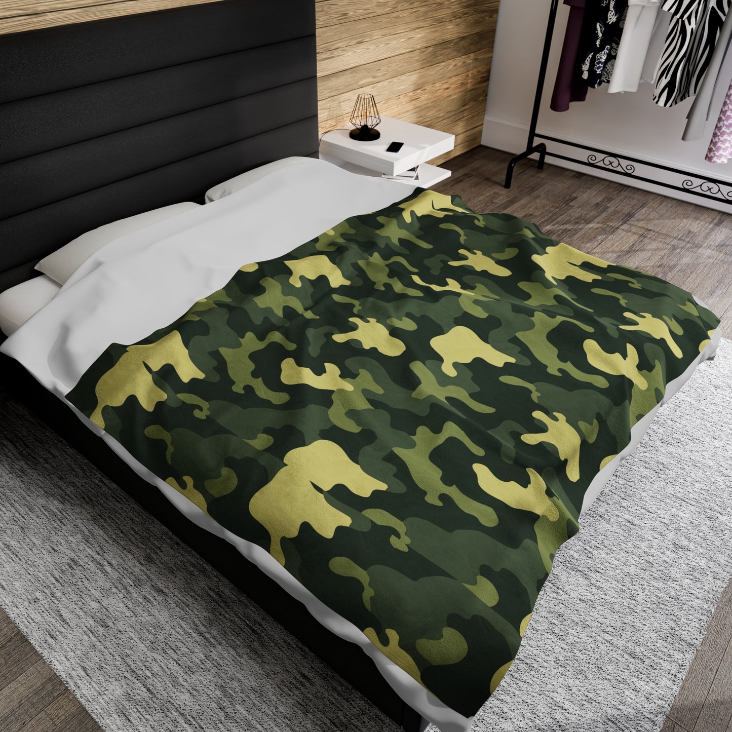 Camouflage Velveteen Plush Blanket | Soft, Rugged, Luxurious and Comforting | Available in Multiple Sizes