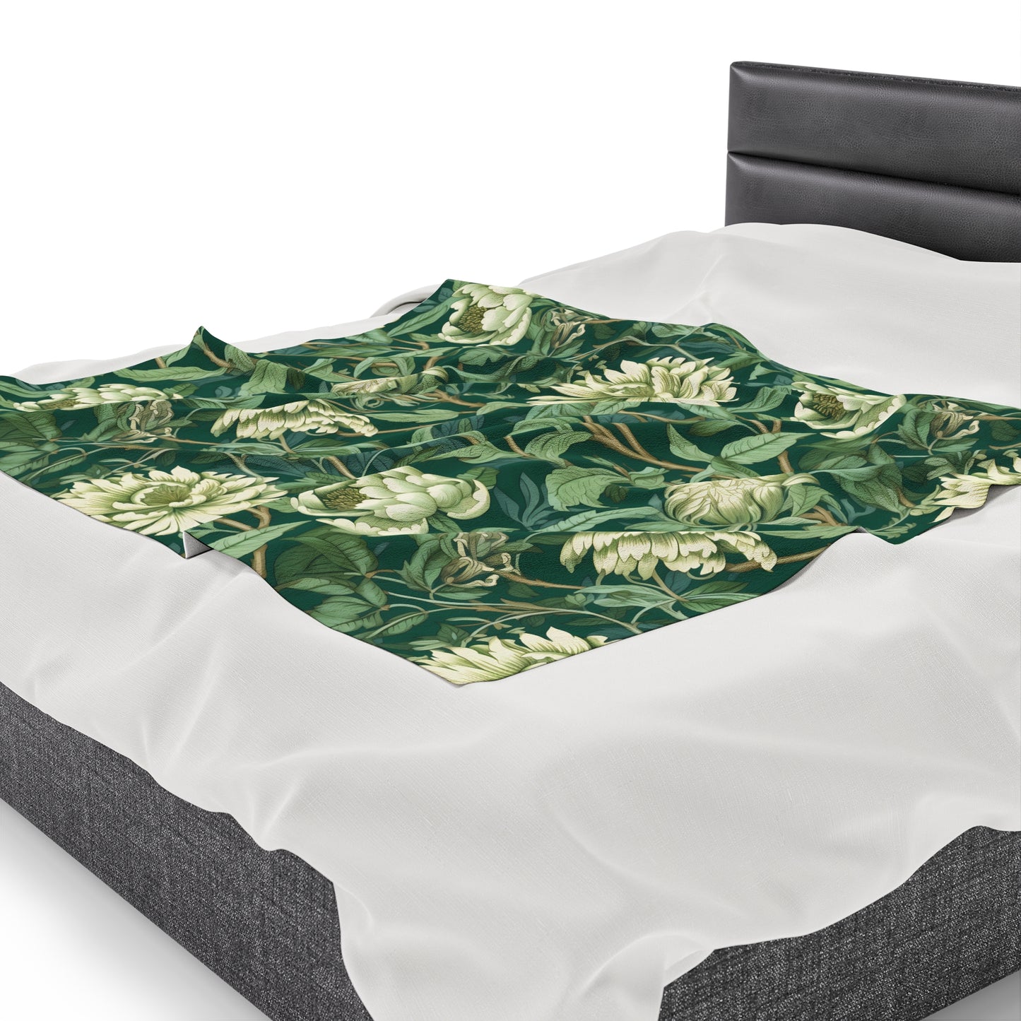 Chinoiserie Velveteen Plush Blanket | Soft, Elegant, Luxurious and Culturally Rich | Available in Multiple Sizes