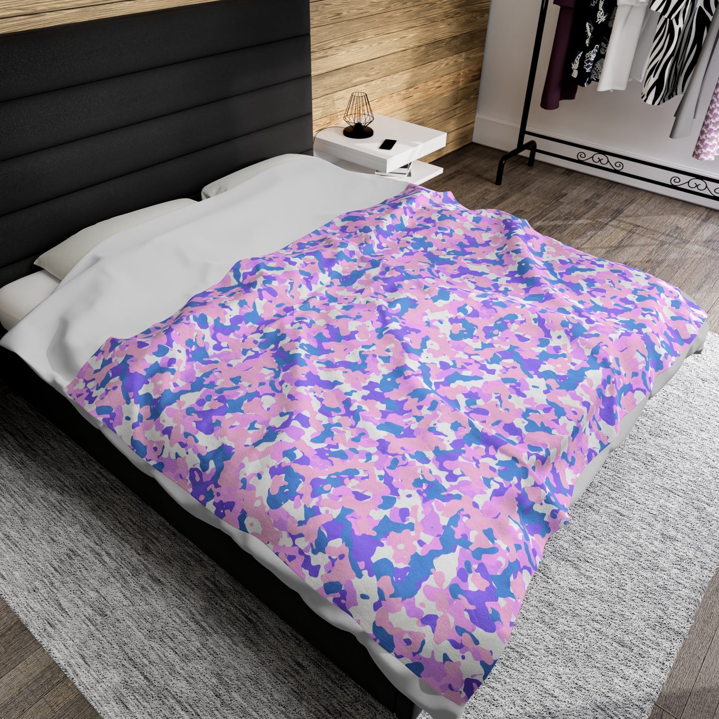 Camouflage Velveteen Plush Blanket | Soft, Rugged, Luxurious and Comforting | Available in Multiple Sizes